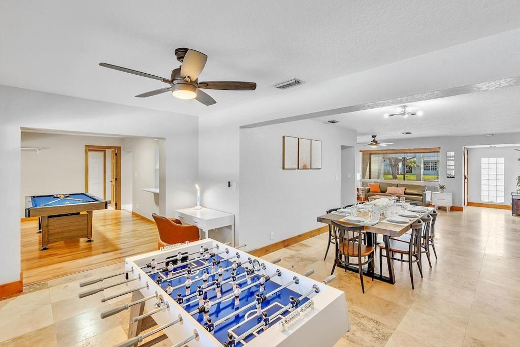 Pool Heat I Firepit And Bbq I 75"Tv I Foosball I 581Mbps Cooper City Eksteriør bilde